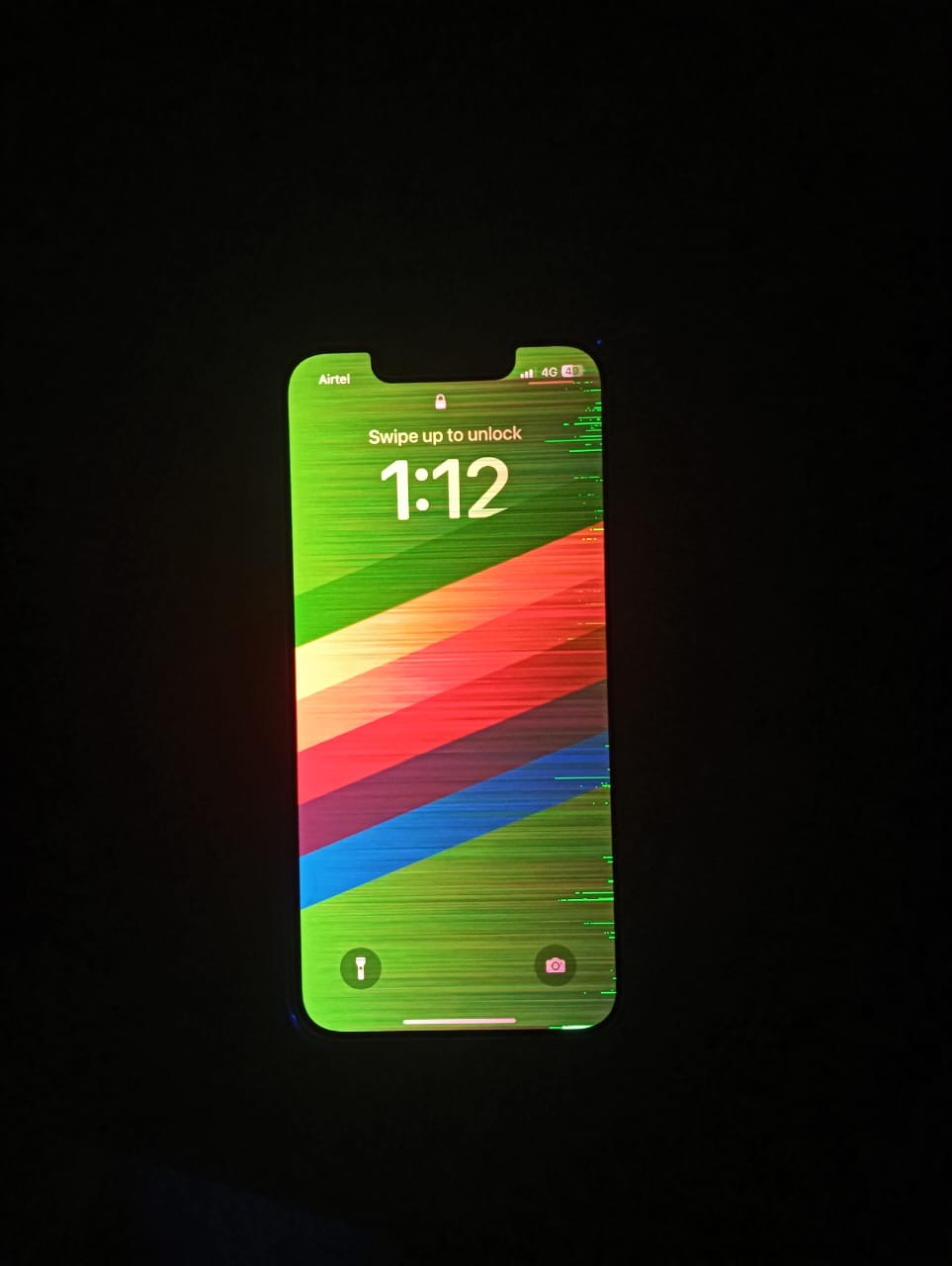iphone 13 pro red dot on screen